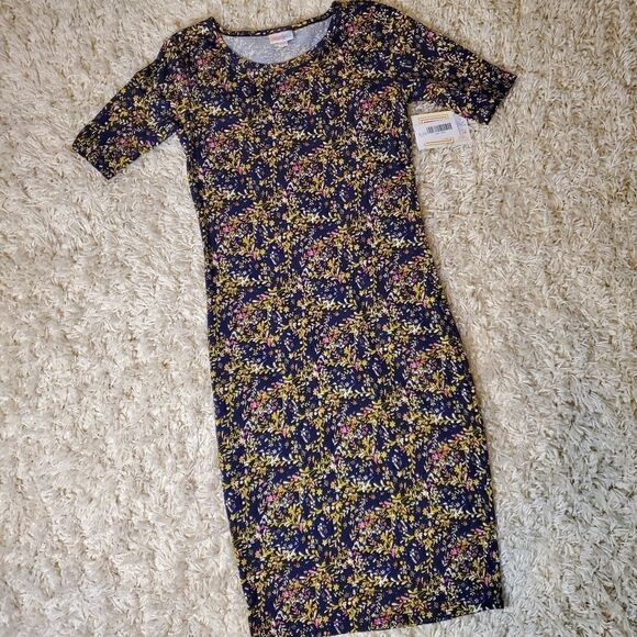 LULAROE Julia Dress    - Picture 1 of 6